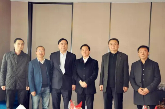 4-王明云、王珩、孫明陪同趙振元董事長(zhǎng)接待陳放副主席一行.jpg