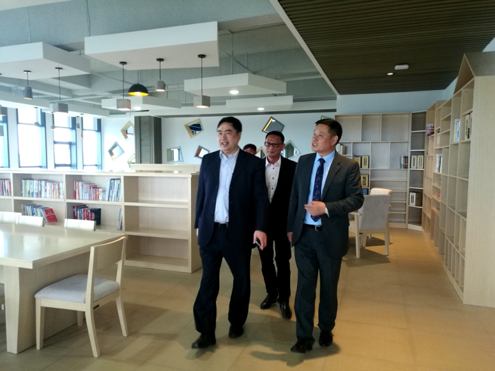 5-趙振元董事長參觀?；鶈T工文化中心2.jpg